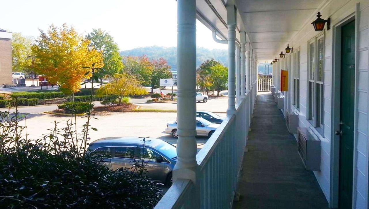 สแตรทฟอร์ต มอเตอร์ อินน์ อีสต์ เอลลิเจย์ East Ellijay ภายนอก รูปภาพ